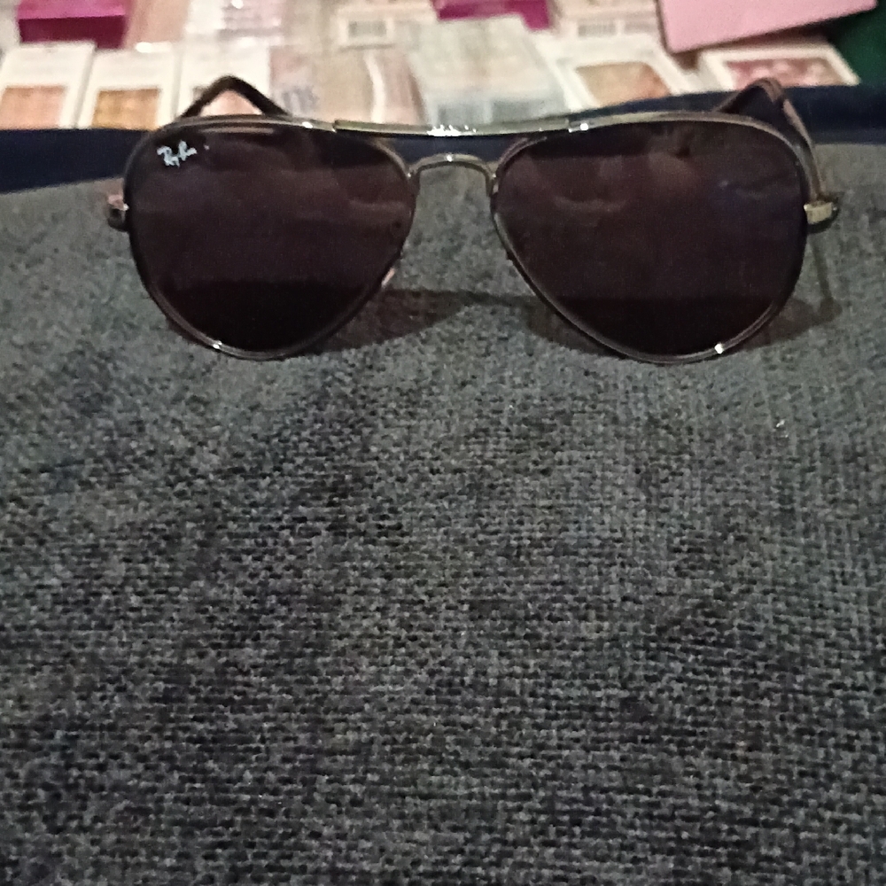 Ray-Ban Men’s Aviator Sunglasses - Black Lenses, Gold Frame